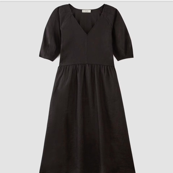 Oversized linen puff dress by Everlane - Picture 4 of 4